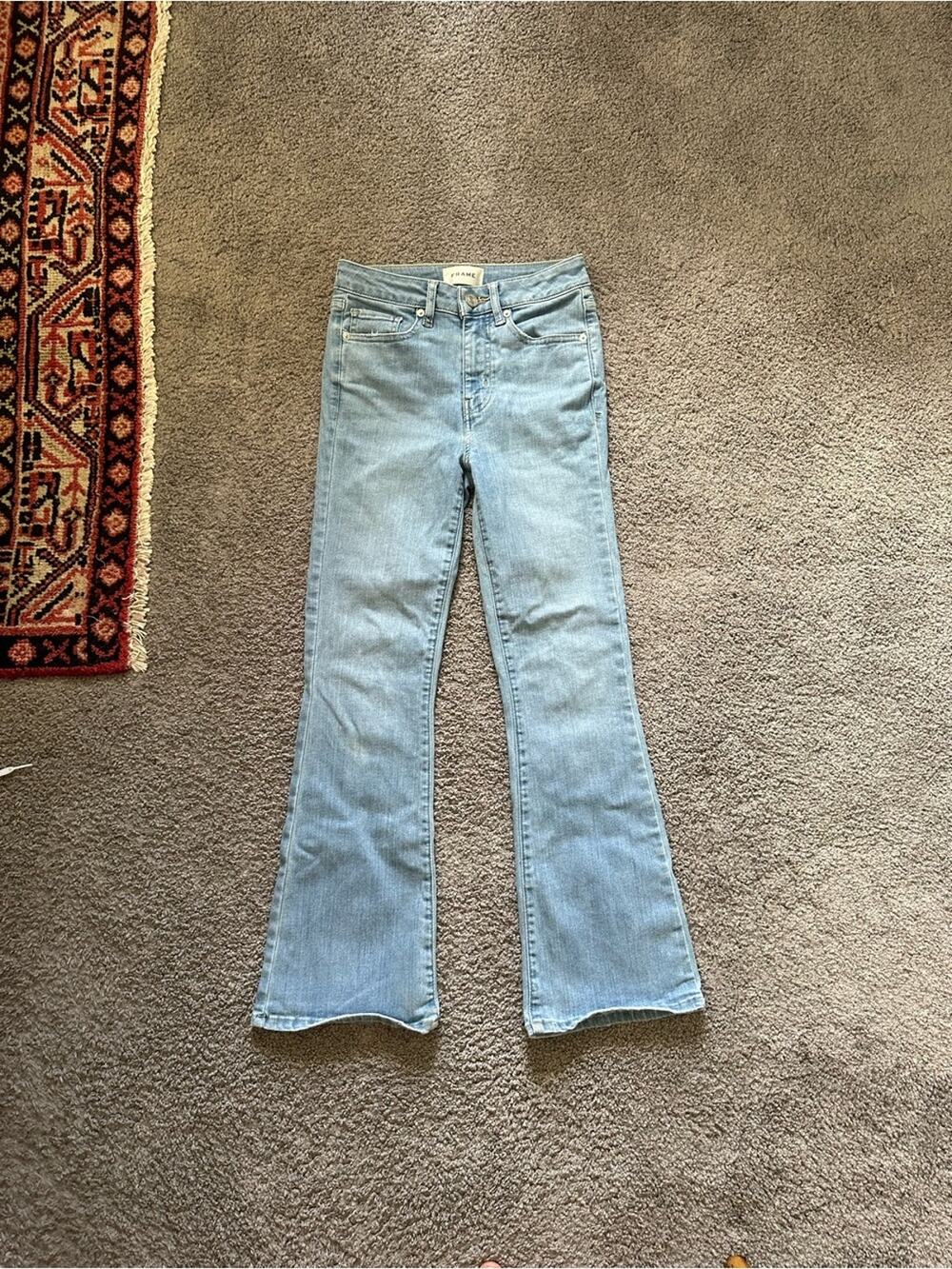 Frame Le Crop Mini Boot Jeans